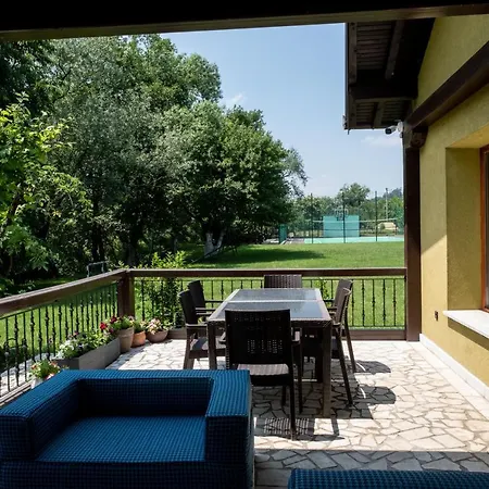 Organic Creek Garden Deluxe Hotel
