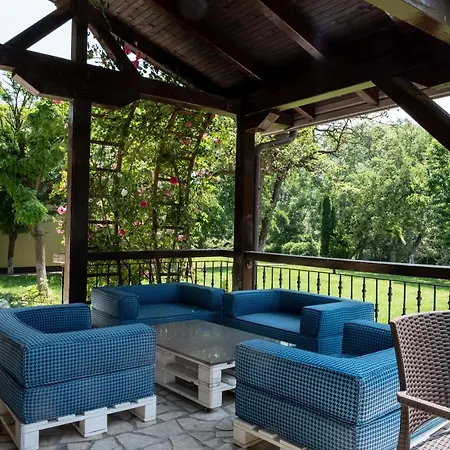 Organic Creek Garden Deluxe Hotel Mostarsko Raskrsce